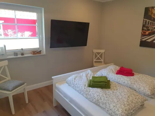 ~ Color magic blue in Conneforde ~ with large terrace, garden, sauna d