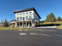 New Construction~Get Around Getaway - Wifi