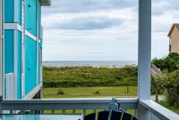 Whale Yeah! Ocean Views and Private Beach Access