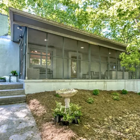 Unique Cabin - near VT, Radford U, Pete Dye Golf Course, New River, Claytor Lake