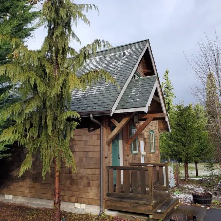 Mckenzie River Cabin 20 - Log Cabin Inn - Willamette National Forest