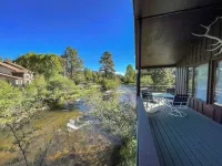 Perfect Cabin to Enjoy a Riverfront Vacation #6176