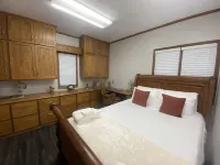 Amazing & Huge 3 Bedrooms-Save Cost