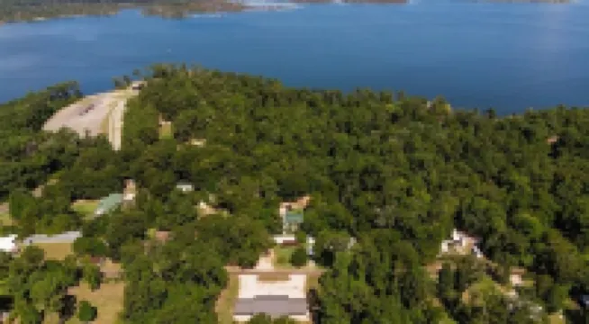 The Lodge at Sam Rayburn:  Cassels Boykin Fishermen's Retreat