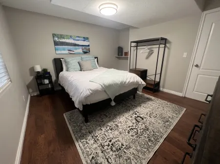 Modern 5Br SLC Home w/ Foosball, Smart TVs & Office, Near Downtown & Canyons