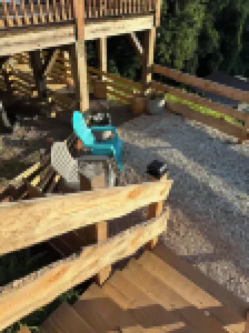 2-bedroom lower level walkout apartment , moments from downtown Bryson