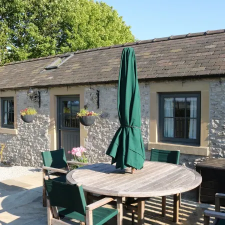 Keepers Cottage - Cosy Peak District Retreat