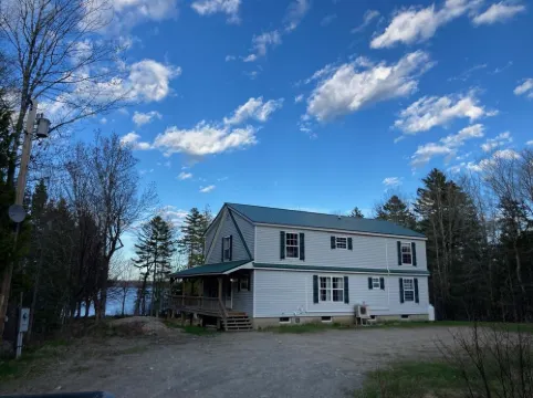 Beautiful Downeast Maine Family Lakeside Rental!