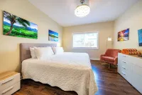 Boutique Condo with Contemporary Art: Steps from Scenic Poipu Beach Trail.