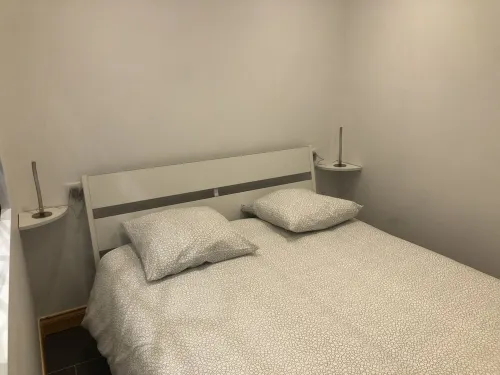 Apartment with garden