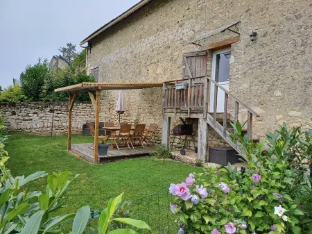 The pigeon fancier's house