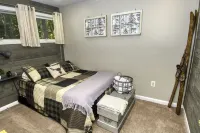 Cozy ski chalet - w/ Assoc amenities. 10 mins from Mount Snow