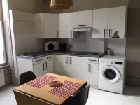 Studio Spacieux en Centre Ville Hotels in La Charite-sur-Loire