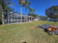 Serenity Springs Nature Escape Propane Heated Pool Home Hotels in Riverview