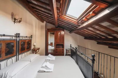 With loft, in a historic farmhouse in the hills with pool