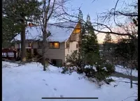 Cabin at the Lake - Family Time - Wraparound Deck- Fireplaces, Pool Table, more Hotels near Lake Arrowhead Branch Library