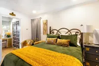 Palm Desert: Pool, BBQ, Garden, Firepit-Tranquil Old Hollywood Charm