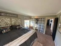 Country Home with 3B 1.5B w/ Room for Fishermen with Trucks Boats & Trailers