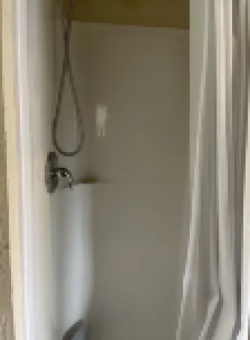 Hilltop riverview bunkhouse