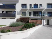 New beside Sitges with pool beside beach Platja de Ribes Roges附近的飯店