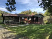 Isolate Stay at Pilot Mountain