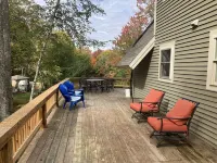 Perfect family retreat in the White Mts., Pool & Tennis Court, Dogs OK! Hotels in Madison