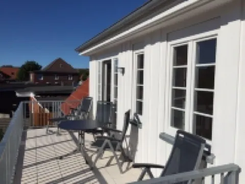 Bright & modern, 4-star apartment for up to 5-6 people (maisonette)