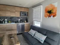 Urban Oasis to Love, Near SF, Free Parking Onsite
