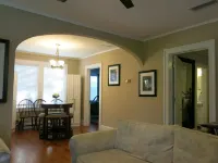 3/1 bath behind Alumni Hall! Walk TO Stadium/UF/O'Connell Center