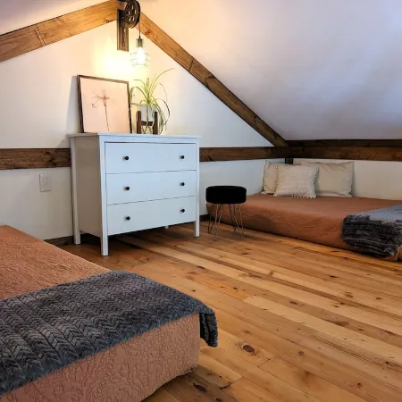 Charming restored barn with 2 bedrooms, 2 baths in beautiful WV mountains