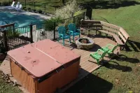 The Apartment at Dark Run Retreat