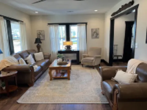 2-bedroom vacation home just a two minute walk to downtown