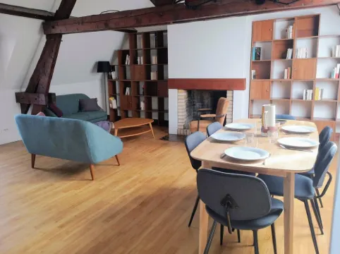 Superb apartment - heart of old town -  Cathedral view