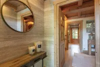 Charming chalet Hotel a Demi-Quartier