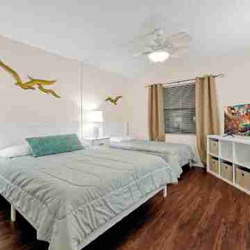 Family Beachfront Condo - Cocoa Beach Boardwalk - Pool Rooms