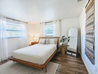 Newly renovated cozy beach house.