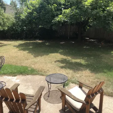 Beautiful private 2 bedrooms/1 bathroom near campus