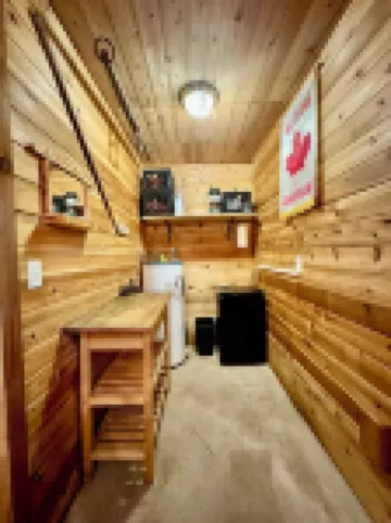 SandRiver Cabin -Relax on the mouth of the SandRiver with views of Lake Superior