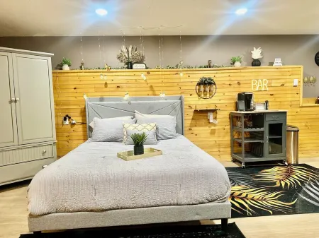 Charming Boutique Studio suite with everything you need for a getaway