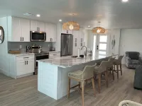 Fort Myers Renovated Luxury Waterfront 3 bed 3 bath with heated pool