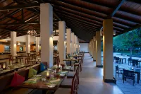 Habarana Village by Cinnamon - breakfast
