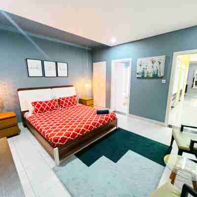 Apartment P - 3 Bedrooms Rooms