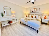 Newly Updated Modern Scottsdale Condo Old Town