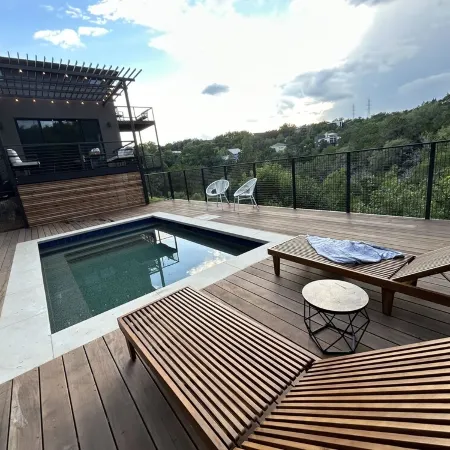 Treetop Modern Oasis Lakeway