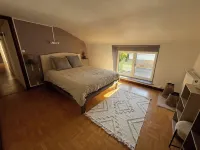 Maison des Loup-sticks Hotels near Terril De Roost Warendin