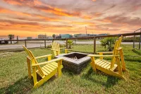 New: Beach House 3-Bed/2-Bath with Ocean View & Golf Cart -- Great Beach