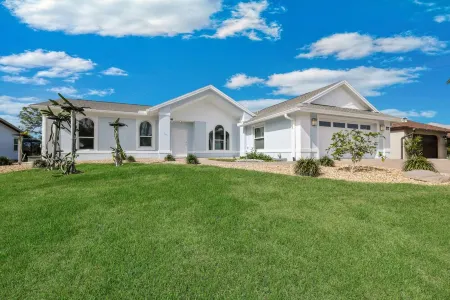 New! the W at Park Place-Pool & Spa