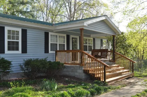 Daffodil Hollow Songwriter & Artist Retreat Cottage Leipers Fork, Natchez Trace - balcony