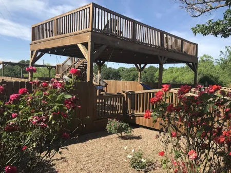 Twisted Branch Retreat at Possum Kingdom Lake.  Perfect for large gatherings!