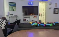 THE GAMER’S OASIS! Bring friends and family together for retro/modern gaming!
